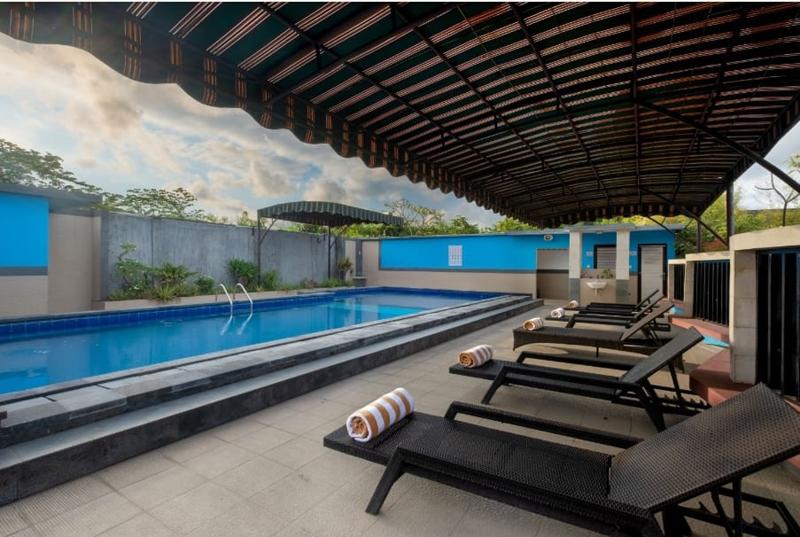 The Kanjeng Suites Kuta Galeria - Havuz