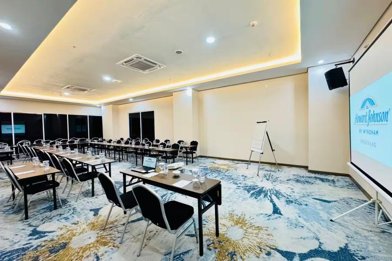 Howard Johnson By Wyndham Tangerang - Toplantı
