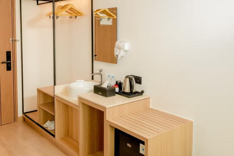Howard Johnson By Wyndham Tangerang - Oda