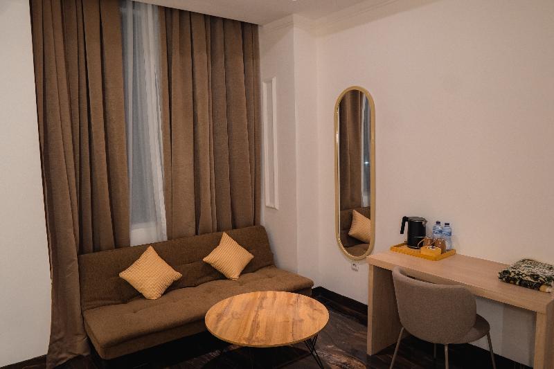 Fahira Hotel Syariah Padang - Oda