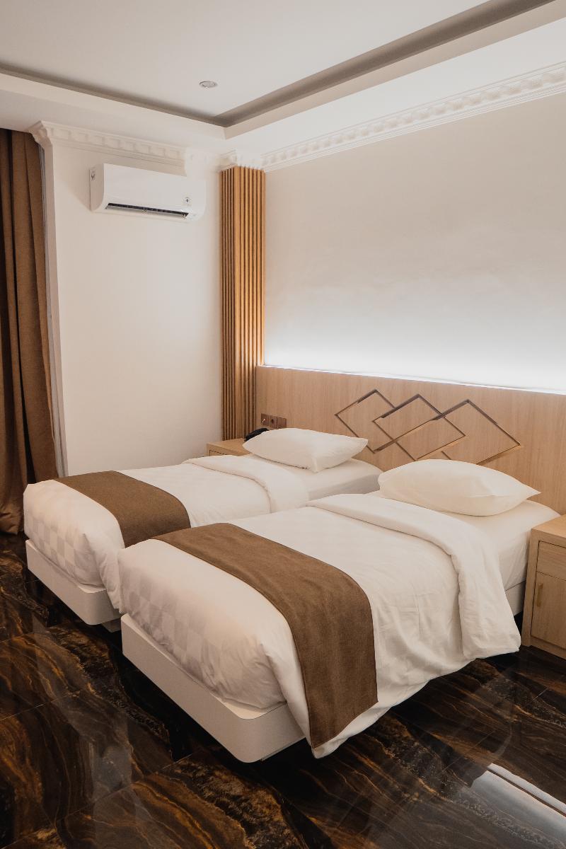 Fahira Hotel Syariah Padang - Oda