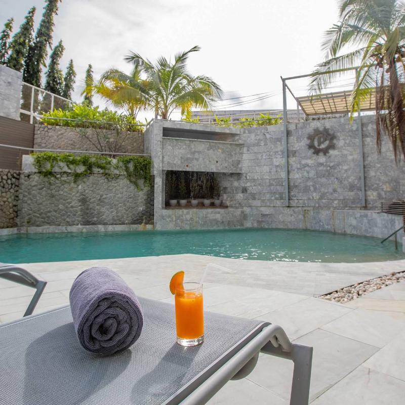 Pearl Hotel Phuket - Genel