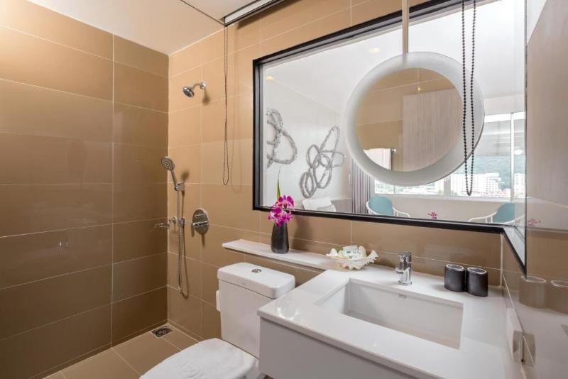 Pearl Hotel Phuket - Oda