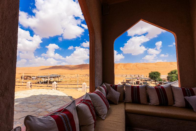 Thousand Nights Camp - Lobi