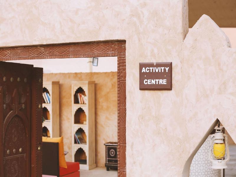 Thousand Nights Camp - Lobi