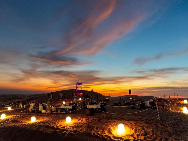 Thousand Nights Camp - Genel