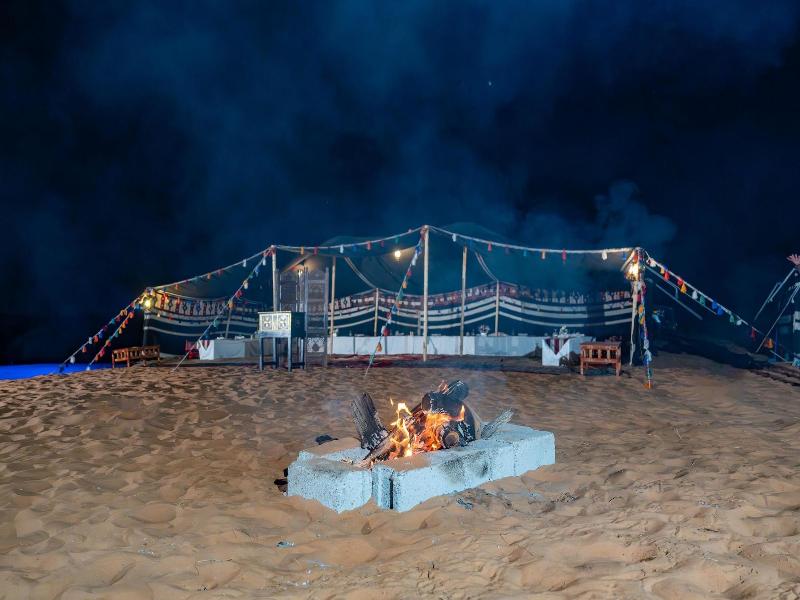 Thousand Nights Camp - Genel