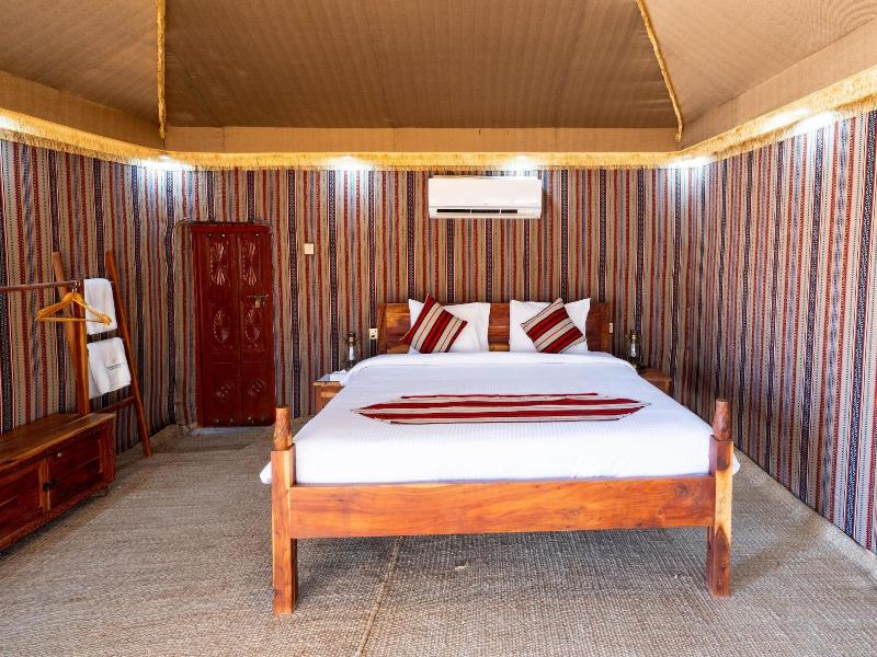 Thousand Nights Camp - Oda