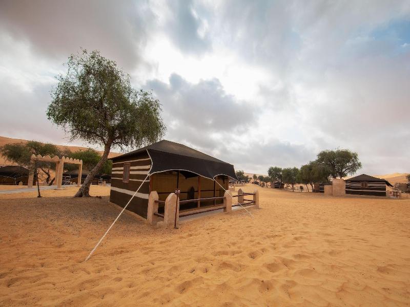 Thousand Nights Camp - Plaj