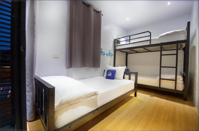 Us Hostel Samui - Oda