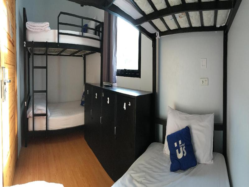 Us Hostel Samui - Oda