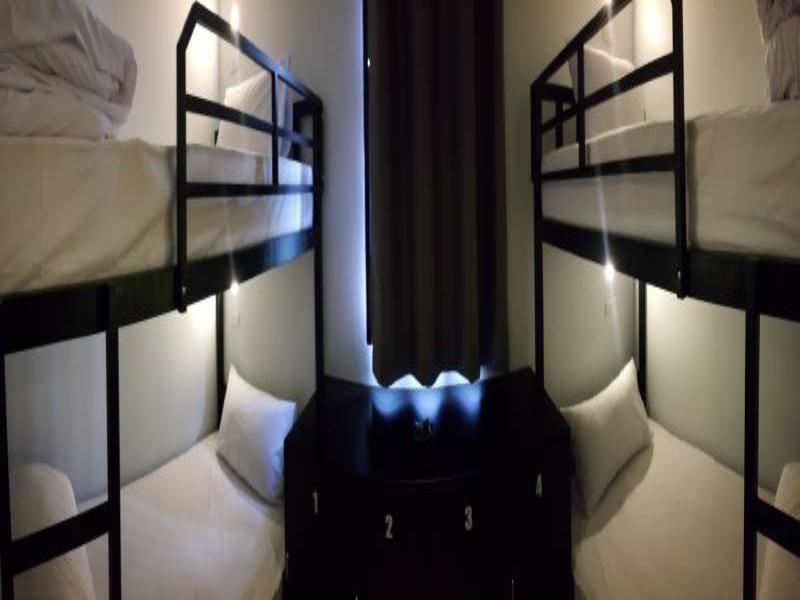 Us Hostel Samui - Oda