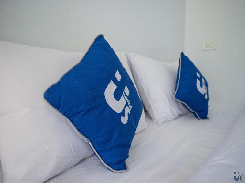 Us Hostel Samui - Oda
