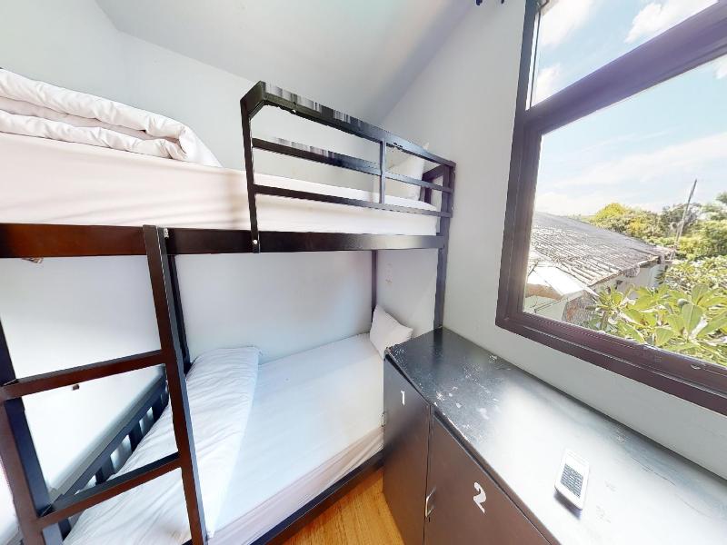 Us Hostel Samui - Oda