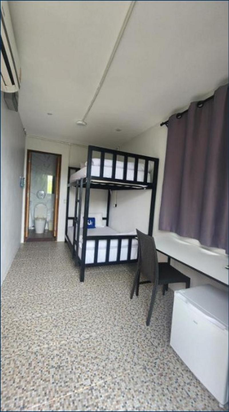 Us Hostel Samui - Oda
