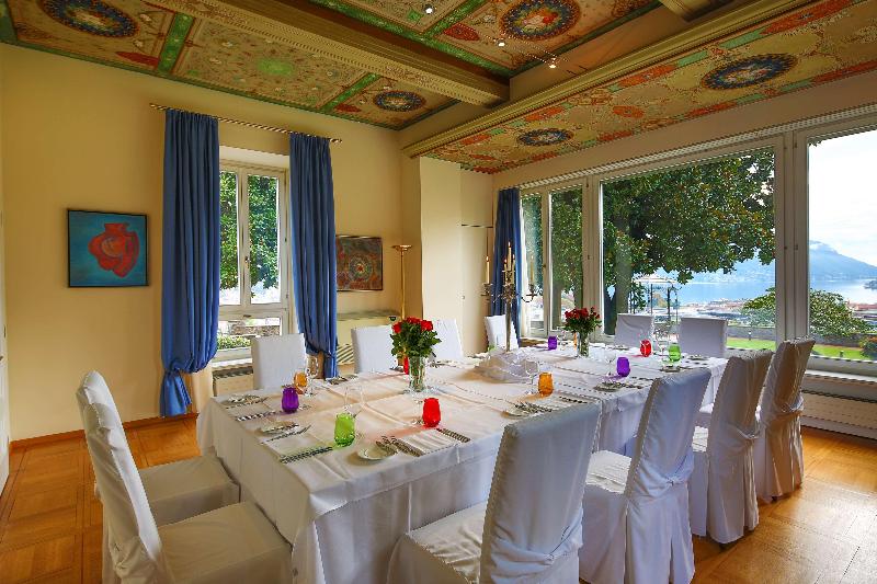 Villa Sassa - Toplantı