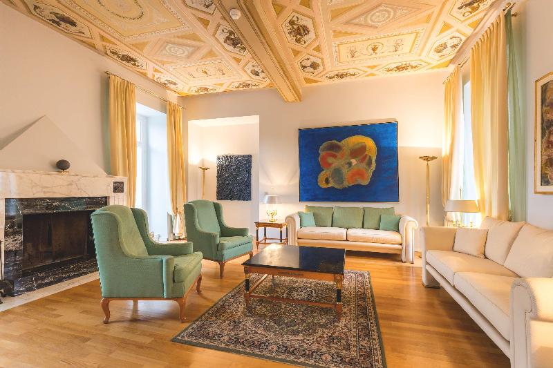 Villa Sassa - Toplantı