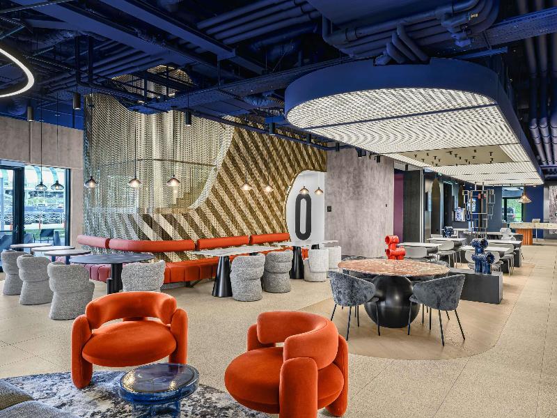 Tribe Budapest Airport - Bar