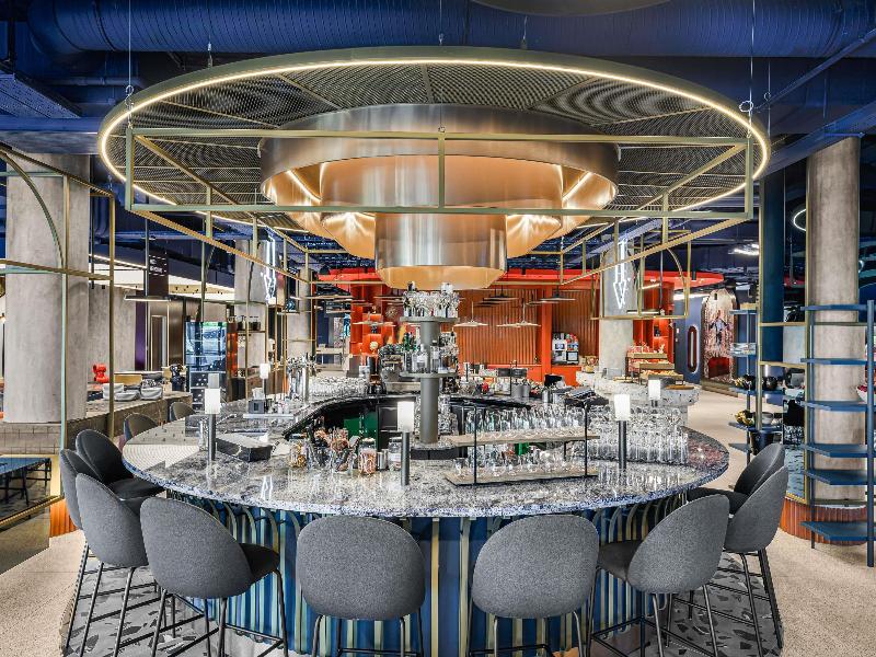 Tribe Budapest Airport - Bar