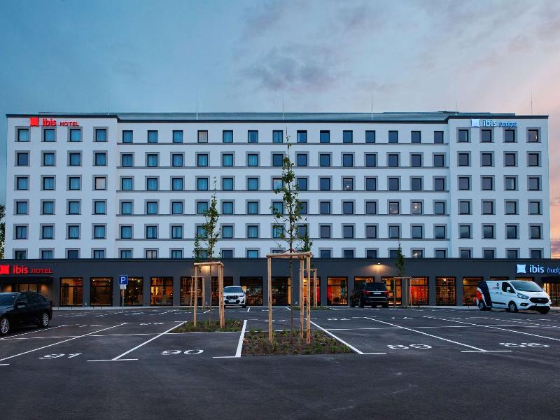 ibis Hotel Berlin Airport - Genel