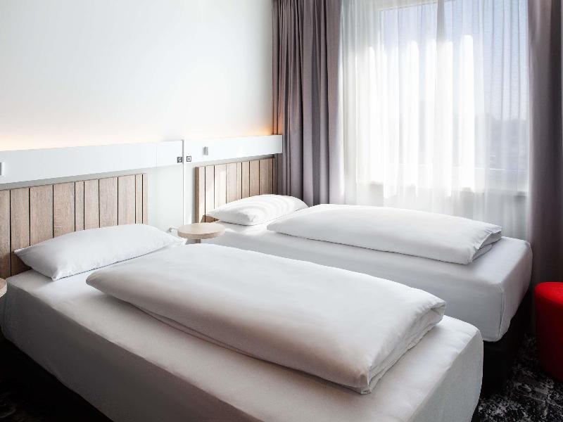 ibis Hotel Berlin Airport - Oda