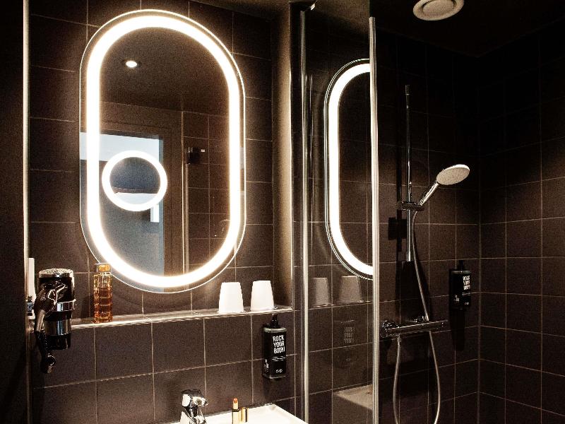ibis Hotel Berlin Airport - Oda