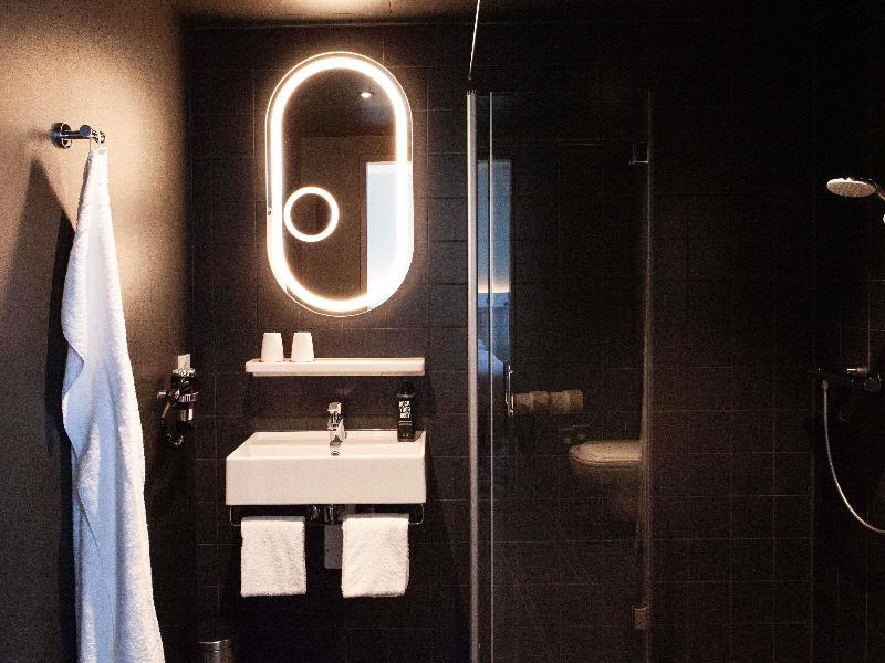 ibis Hotel Berlin Airport - Oda