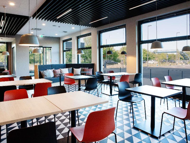 ibis Hotel Berlin Airport - Restoran