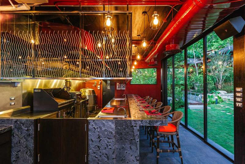 Sri Panwa Phuket Luxury Pool Villa Hotel - Restoran