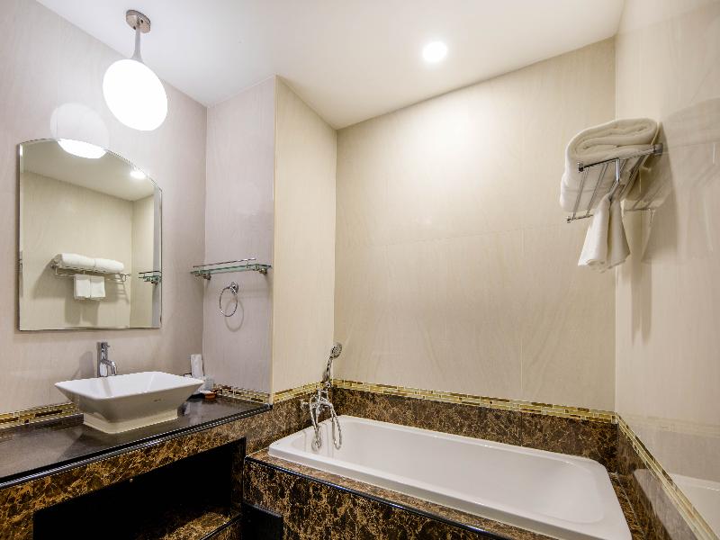 Princess Kamala Beachfront Hotel Phuket - Oda