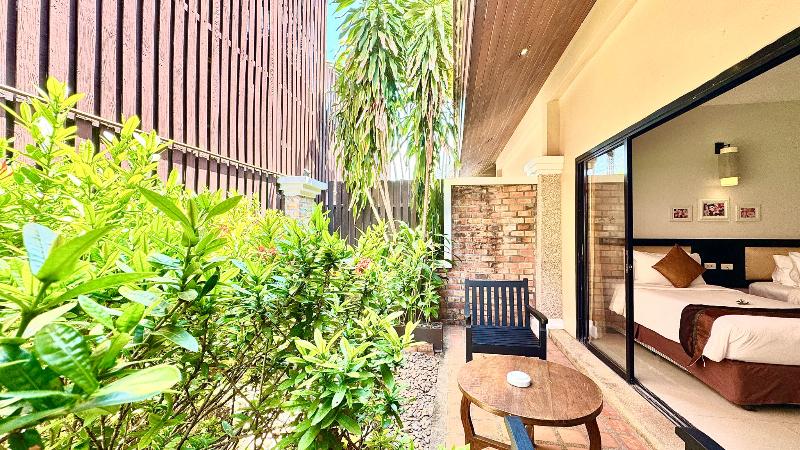 Princess Kamala Beachfront Hotel Phuket - Oda