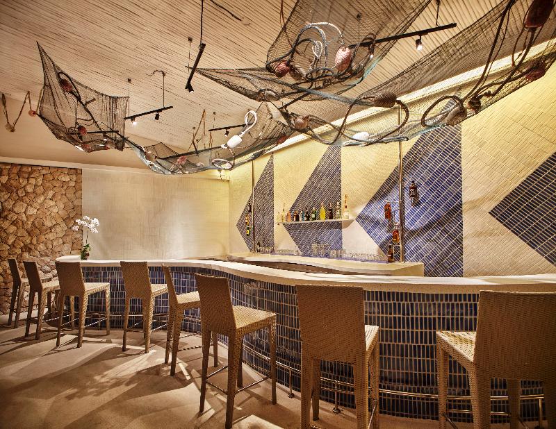 The Boathouse Phuket (SHA Plus) - Bar