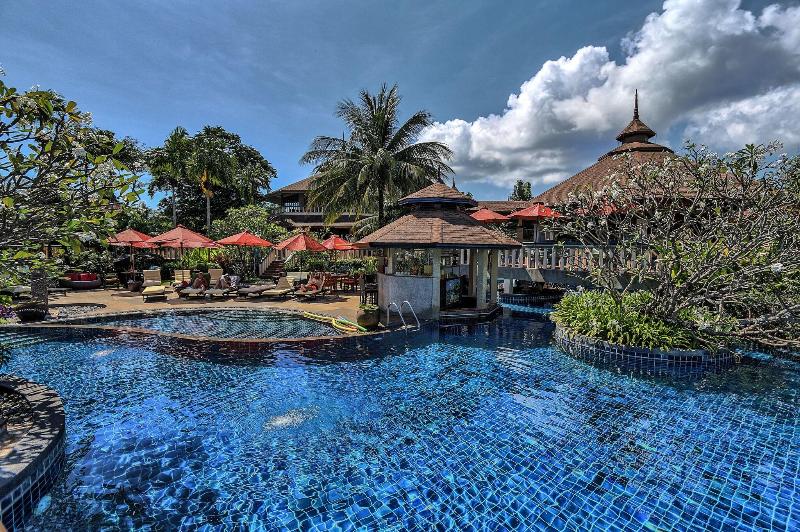Mangosteen Ayurveda & Wellness Resort - Havuz