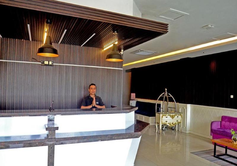 Hotel Alodia - Lobi