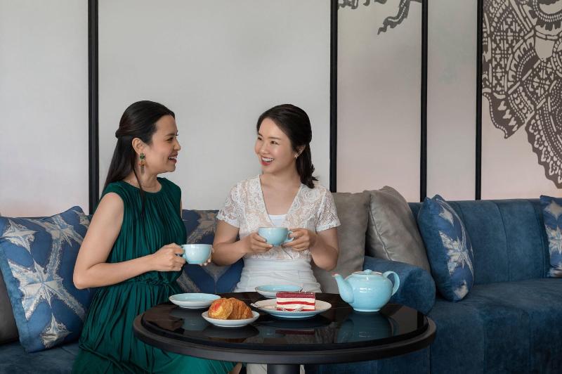 Courtyard by Marriott Phuket Town - Lobi