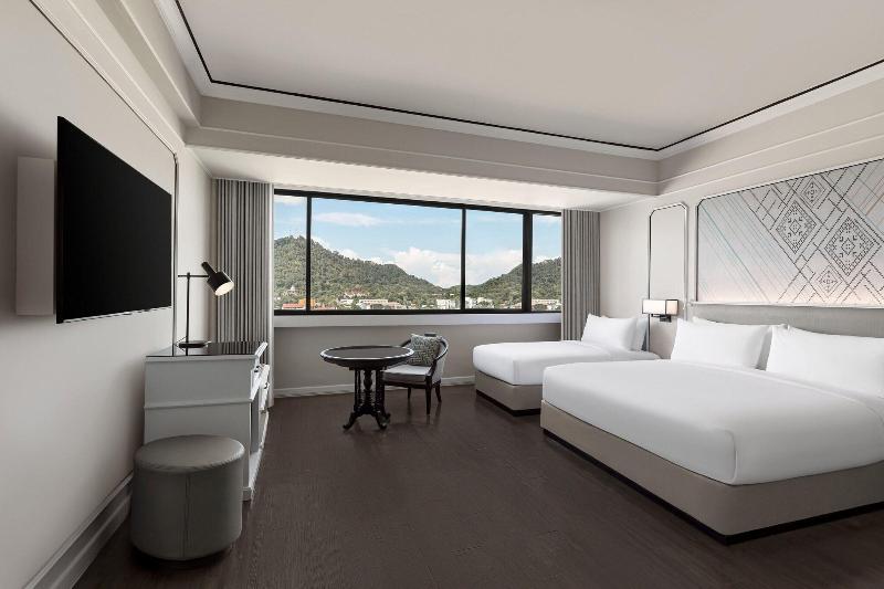 Courtyard by Marriott Phuket Town - Oda