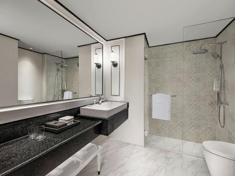 Courtyard by Marriott Phuket Town - Oda