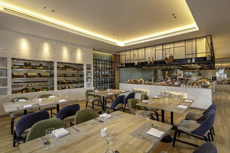 Courtyard by Marriott Phuket Town - Restoran