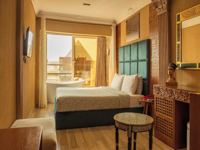 Jimmy Pyramids Hotel - Oda