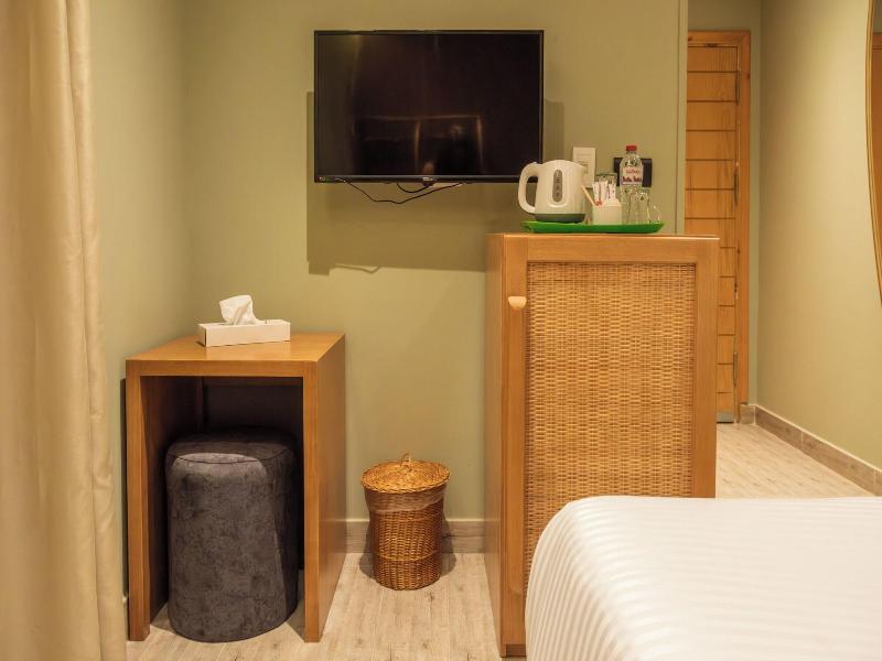 Jimmy Pyramids Hotel - Oda