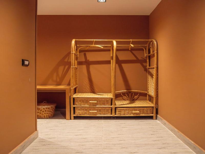 Jimmy Pyramids Hotel - Oda
