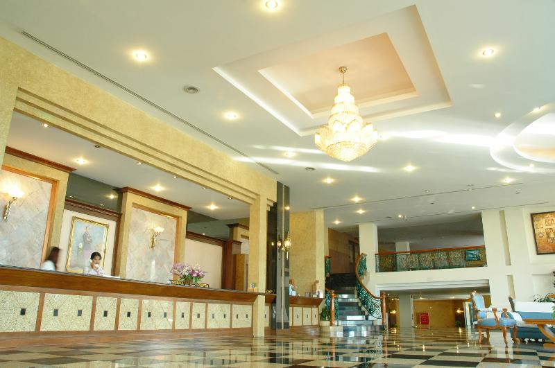 Camelot Hotel Pattaya - Lobi