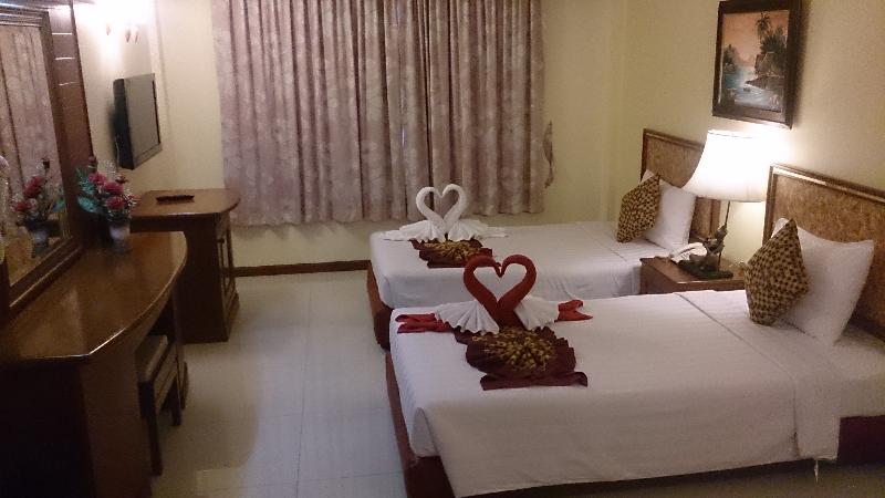 Camelot Hotel Pattaya - Oda
