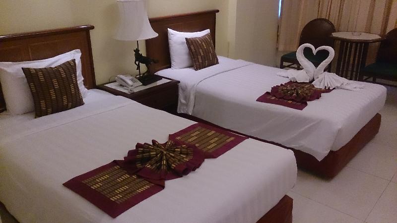 Camelot Hotel Pattaya - Oda