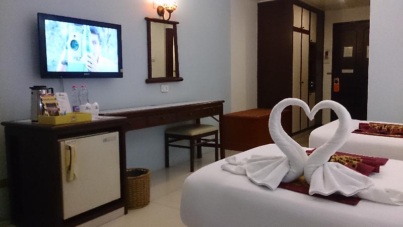 Camelot Hotel Pattaya - Oda