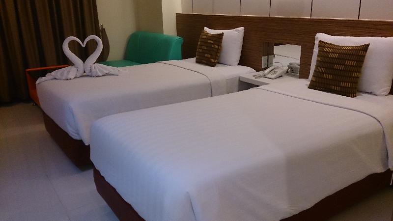 Camelot Hotel Pattaya - Oda