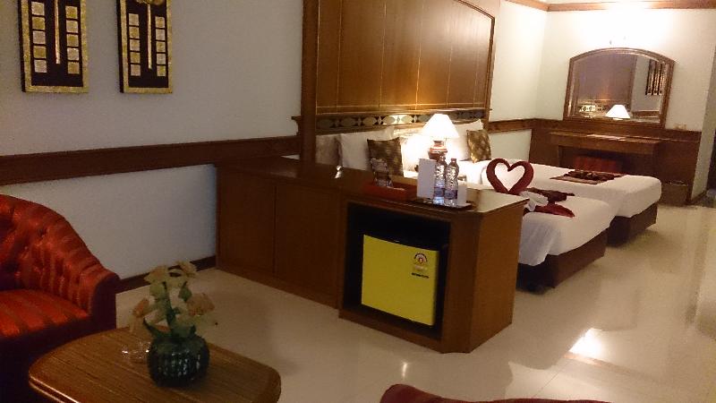 Camelot Hotel Pattaya - Oda