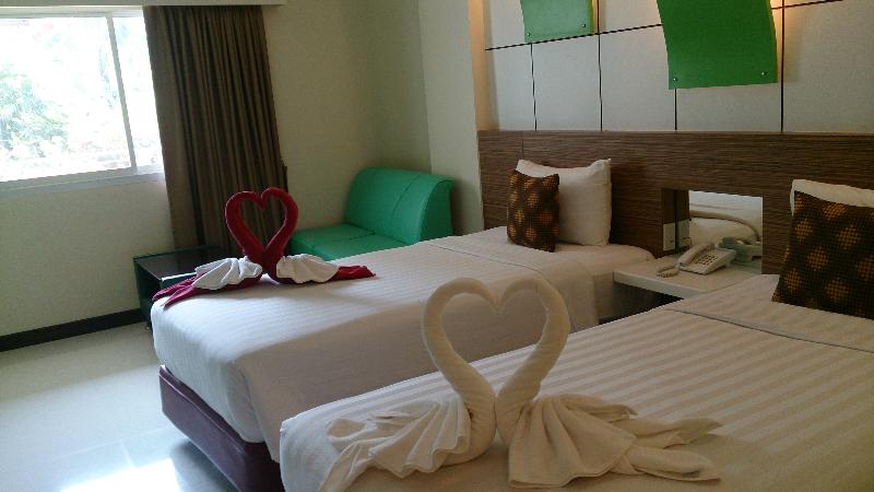 Camelot Hotel Pattaya - Oda