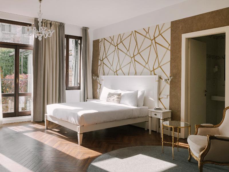 iH Hotels Venezia Salute Palace - Oda