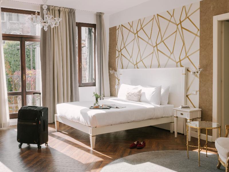 iH Hotels Venezia Salute Palace - Oda